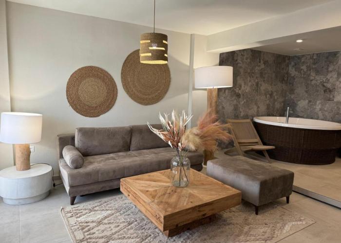 Solaris Apartments