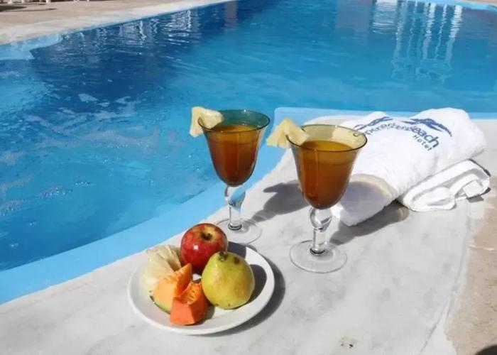 Las Brisas Beach Hotel