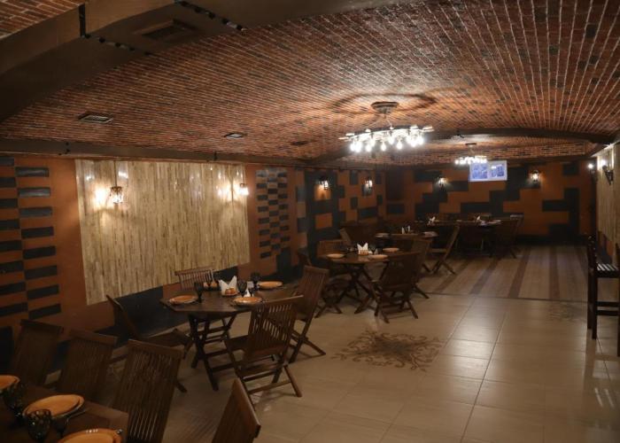 Lime Hotel & Restaurant Complex