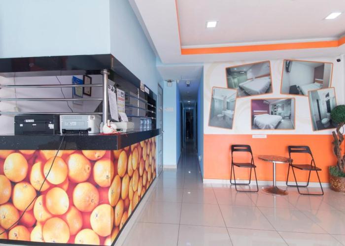 Super OYO 90296 Red Orange Hotel Port Klang