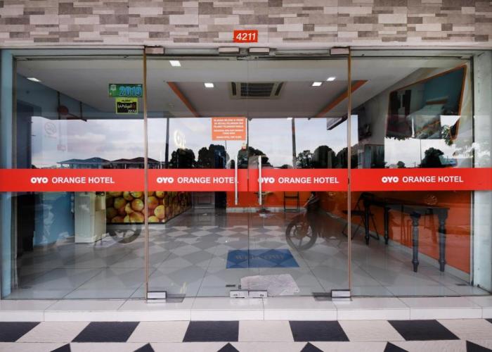 Super OYO 90296 Red Orange Hotel Port Klang