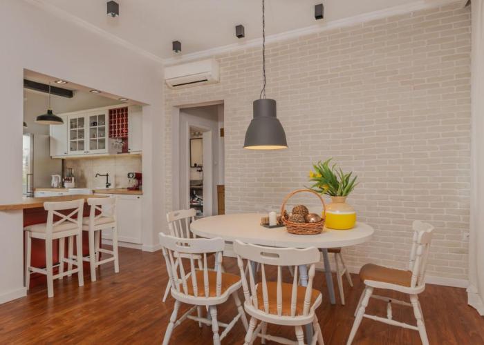 2BD Flamingo Flat with Balcony in Sofia Center by Flat Mаnager