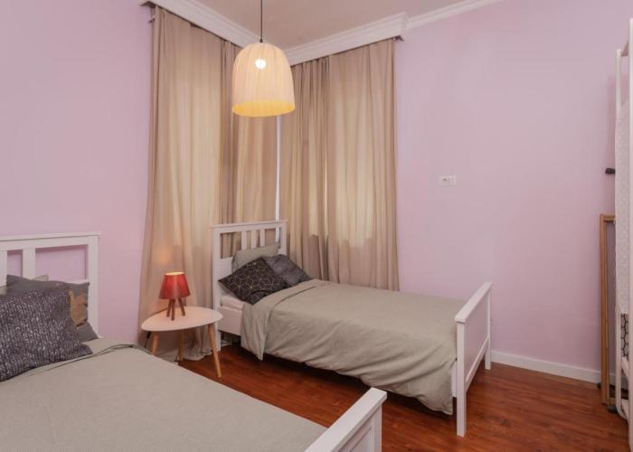 2BD Flamingo Flat with Balcony in Sofia Center by Flat Mаnager