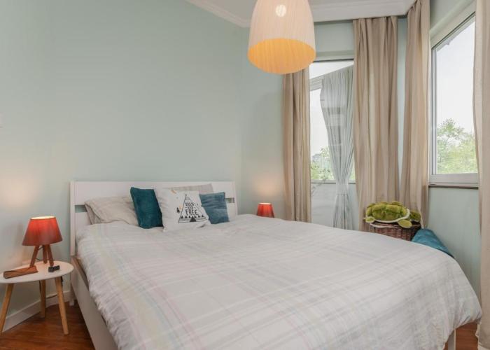 2BD Flamingo Flat with Balcony in Sofia Center by Flat Mаnager