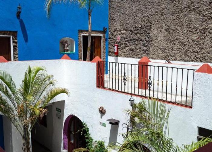 HOTEL BACANTES