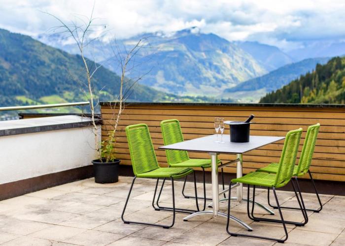 der Sonnberg Alpinlodges - Apartments mit Seeblick, privater Sauna und Self Check-In