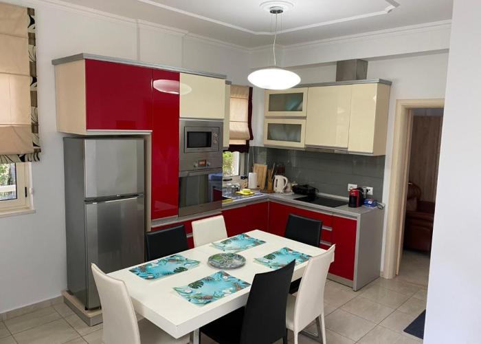 A cozy duplex in the Lalzi Bay