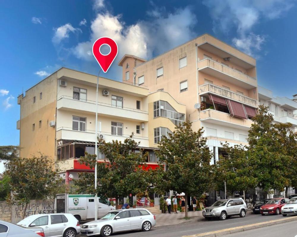 фото Hostel Central Shkoder