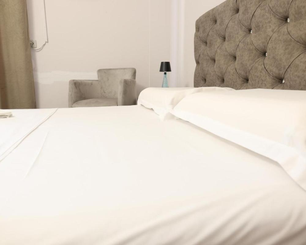 фото Hostel Central Shkoder