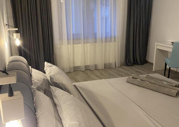 Roomzzz Sibiu