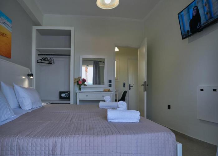 Fiona Apartments Roda Corfu