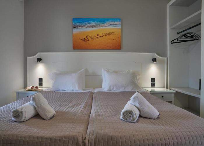 Fiona Apartments Roda Corfu
