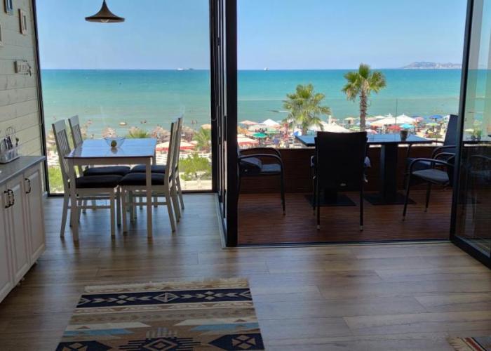 Luxury Beach Apartment in Qerret
