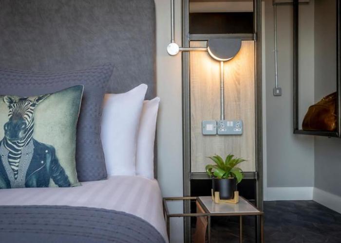 Hotel Hotel67