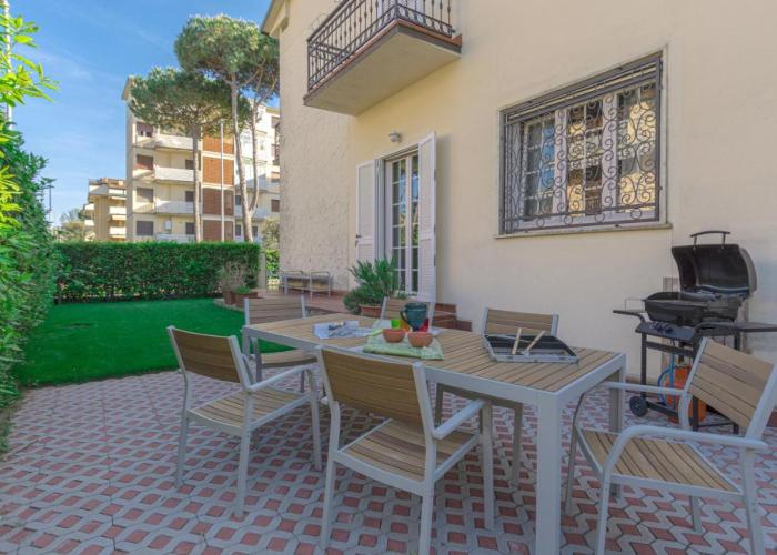 Villa Robin, elegante e indipendente Città Giardino Viareggio