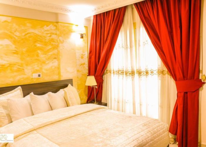 NOUBOU INTERNATIONAL HOTEL BONAPRISO