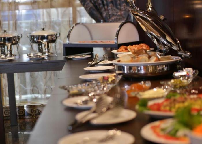 NOUBOU INTERNATIONAL HOTEL BONAPRISO