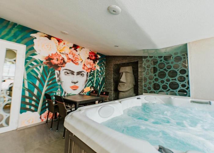 Arena Deluxe & Spa
