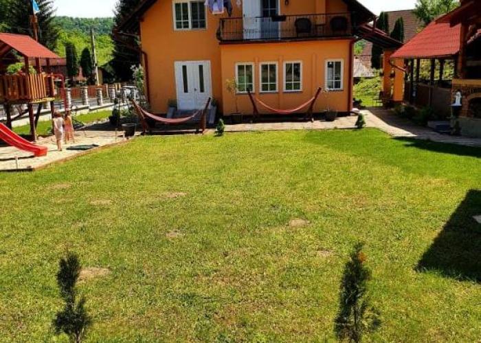 Pensiunea Laba Ursului - Medveláb Vendégház