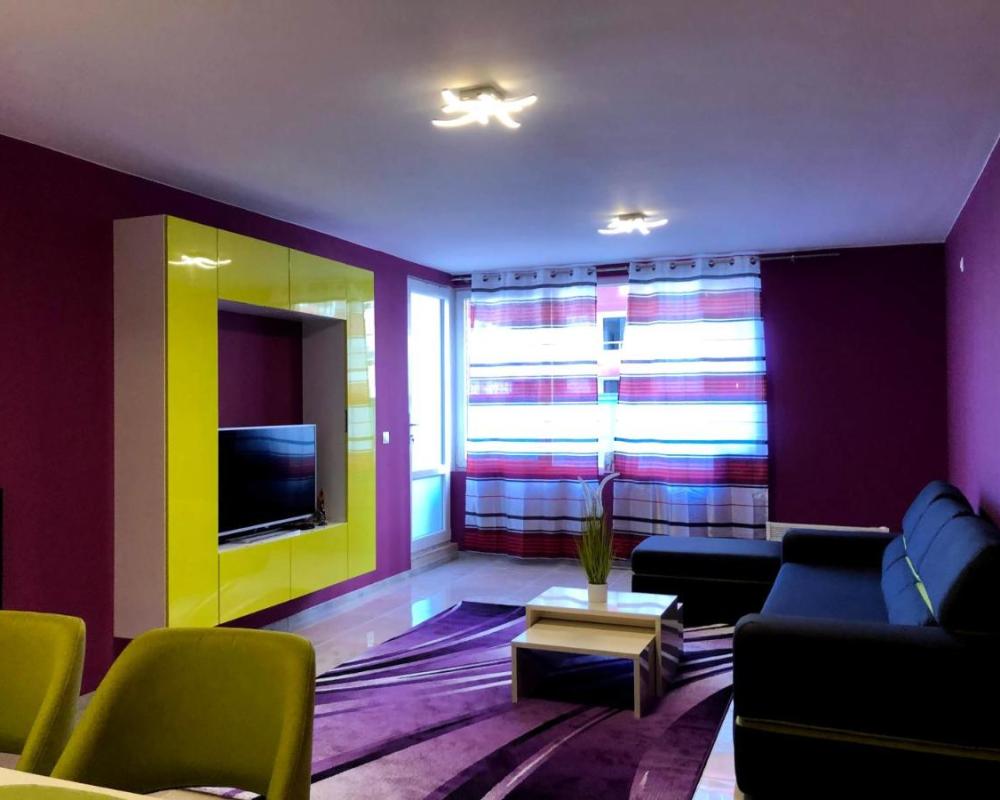 фото Ultraviolet relax apart