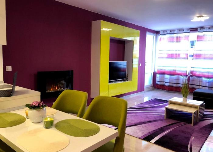 Ultraviolet relax apart