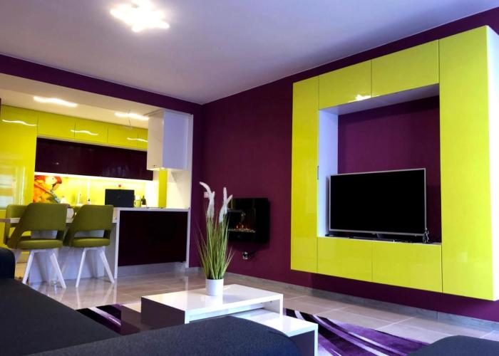 Ultraviolet relax apart