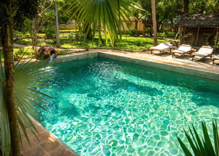 Eleven Pearl Boutique Hotel & Spa