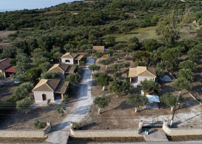 Liostasi Village