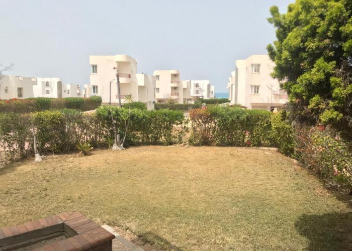 شاليه بحديقة يري البحر , بانوراما بيتش ريزورت , الساحل الشمالي The North Coast , Sea View Garden Chalet