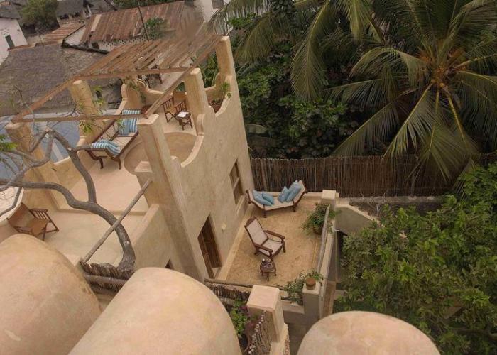 Samaki House