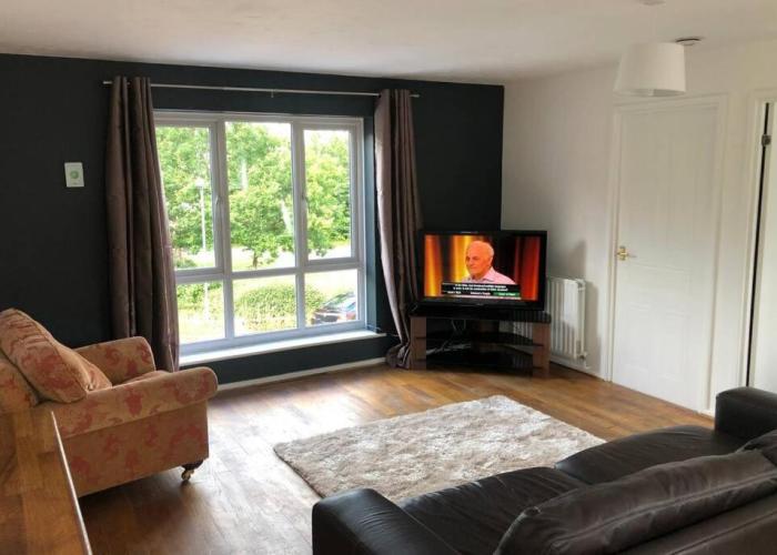 Serviced Accommodation 2 bed Town House