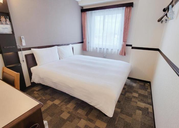 Toyoko Inn Hon-atsugi-eki Minami-guchi