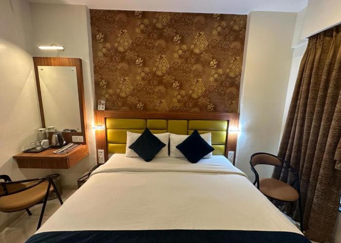SriKrishna Paradise Hotel Thane Airoli