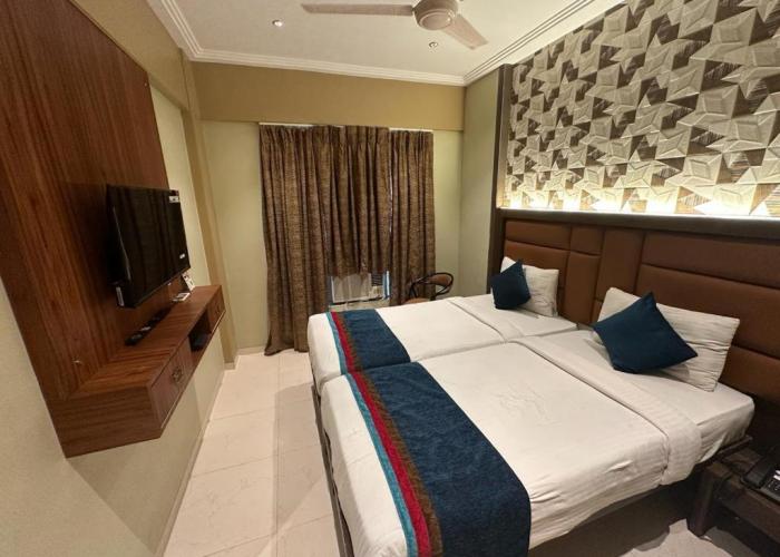 SriKrishna Paradise Hotel Thane Airoli