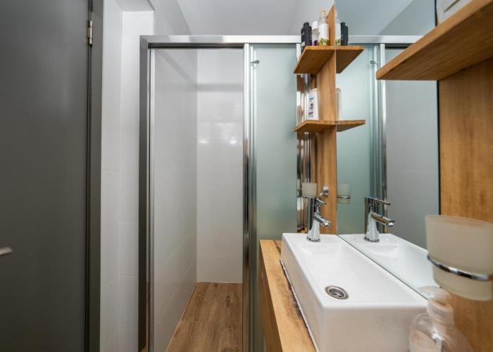 Vertigo Huge Apartment 2 Bedrooms Balcony Parking