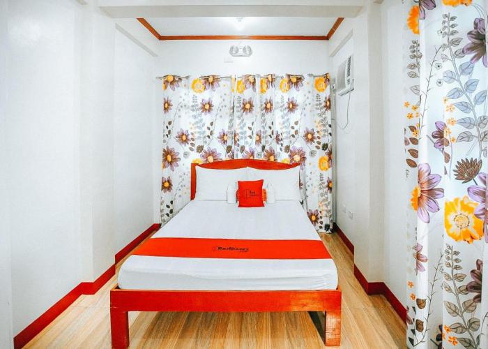 RedDoorz S&L Apartelle Daraga Albay