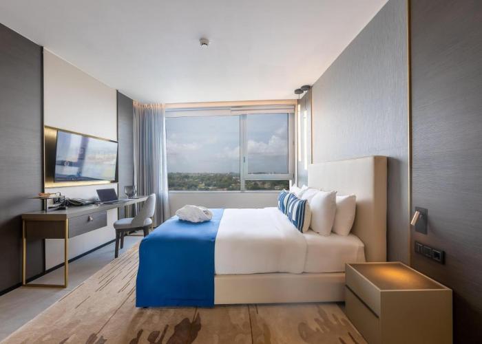 Noom Hotel Abidjan Plateau