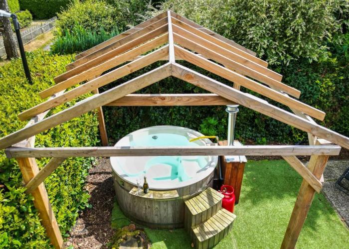 GREAT STAY - NATURE - Outside HOTTUB en SAUNA