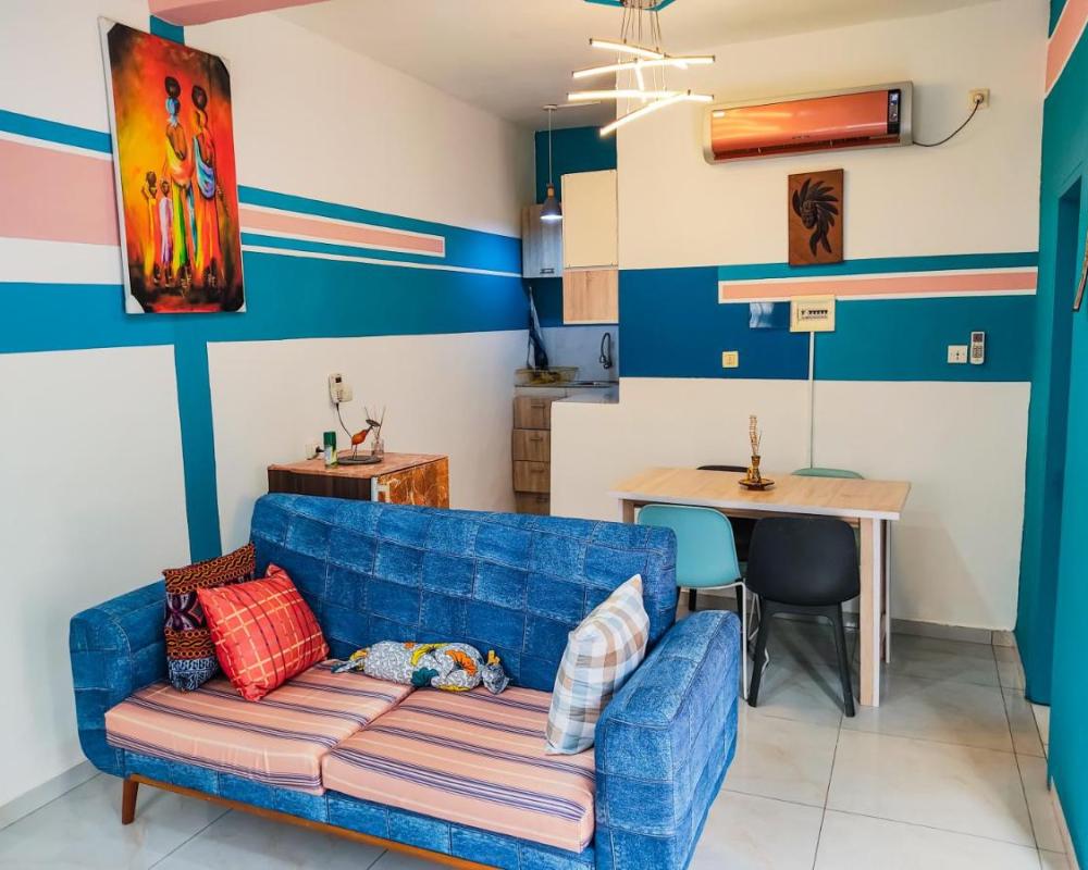 фото MOOKSQUARE GJ SPOT