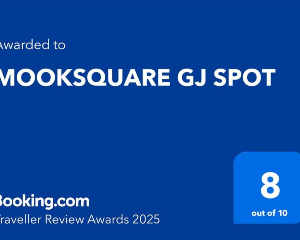 фото MOOKSQUARE GJ SPOT