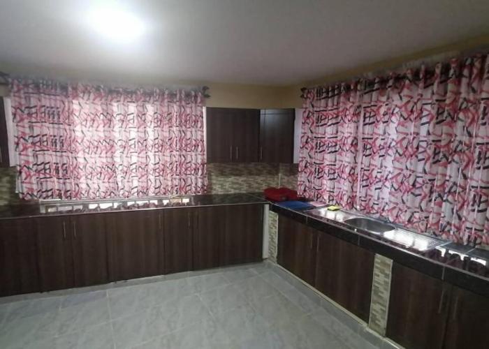 Lass Grove Home