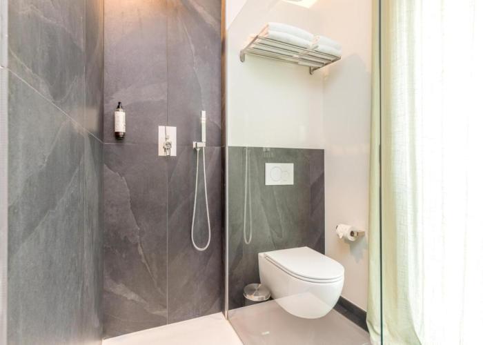 ICON H - Luxury Business Suite & Apartments