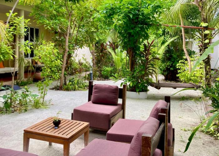 Dhangethi Retreat
