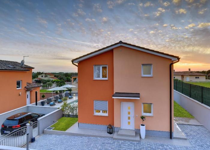 Holiday house Vedrana, Jadreški