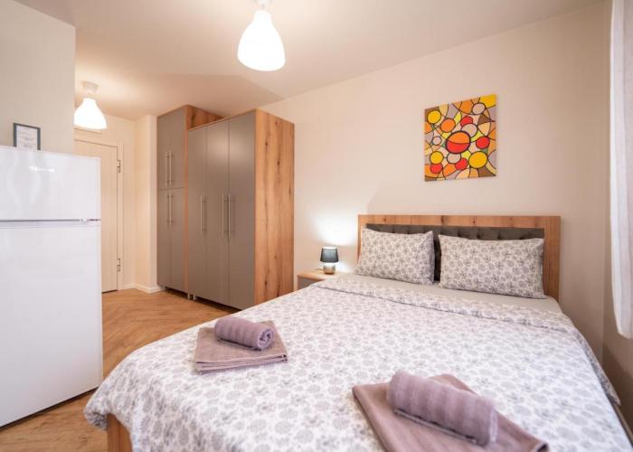 WOW studios for rent 2 bul Montevideo 25A - B