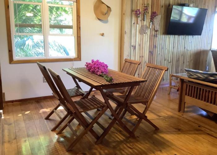 Reef Beach House - for 4