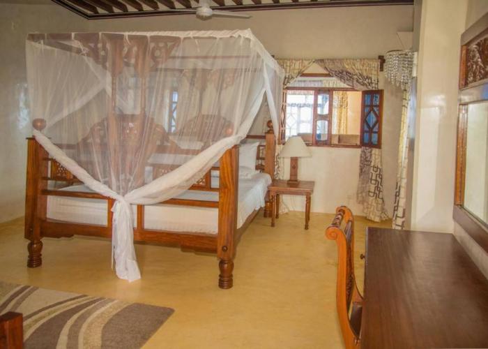 MANDA ISLAND Private Villa