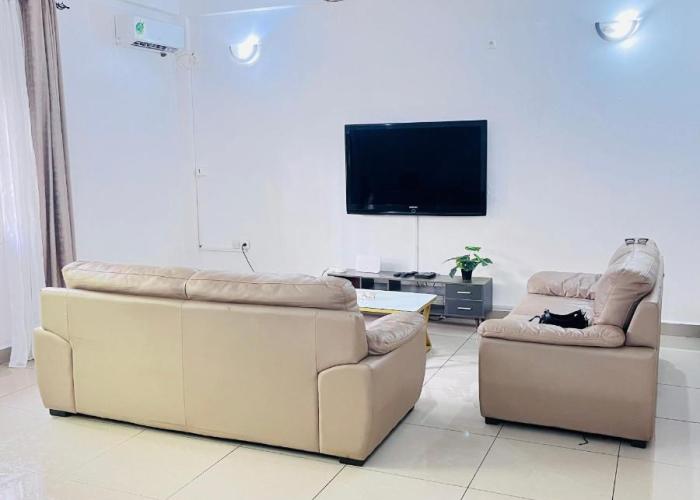 Studio meublé haut standing, Wifi, TV - Yaoundé, Omnisports