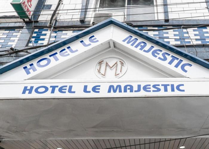HOTEL LE MAJESTIC