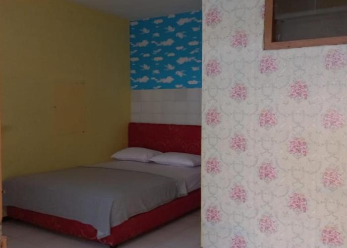 OYO 90757 Am'key Villa Tretes 1